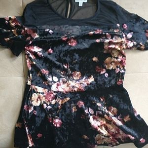 Floral Black Monteau Girl shirt size 10